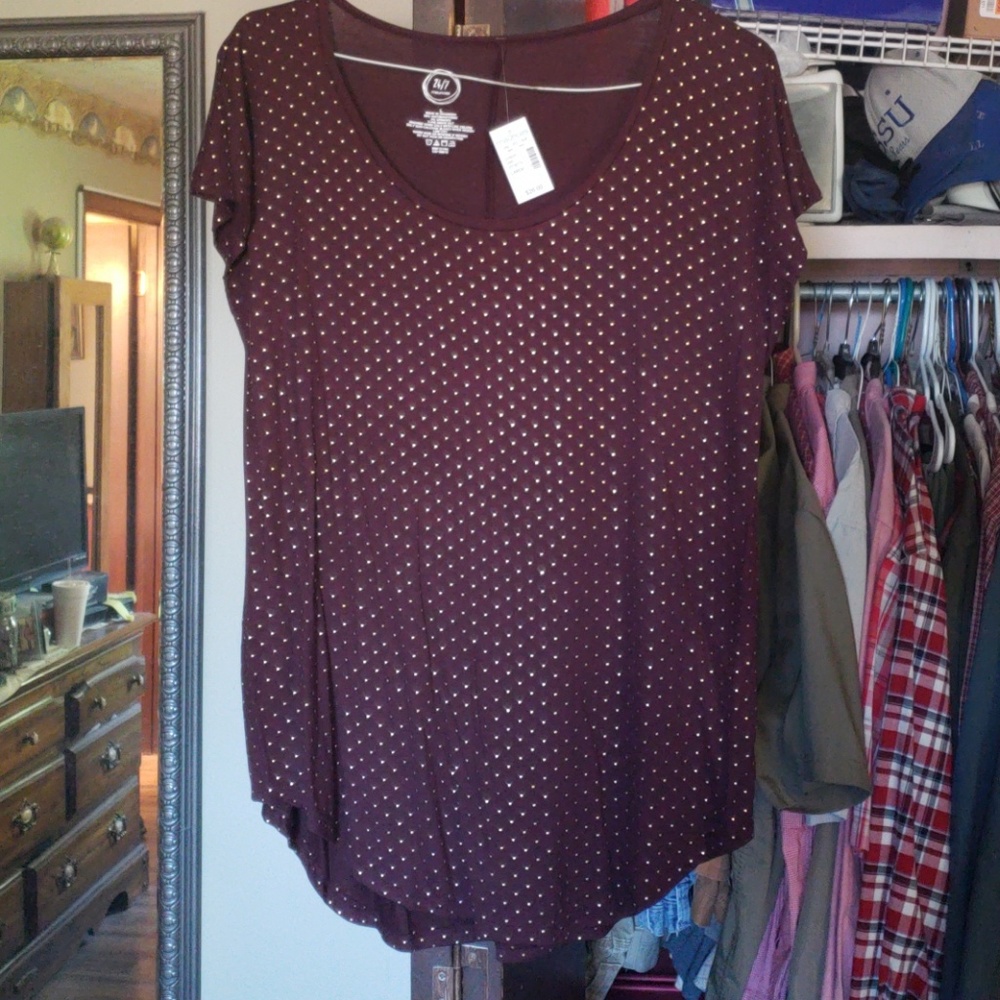 Maurices shirt